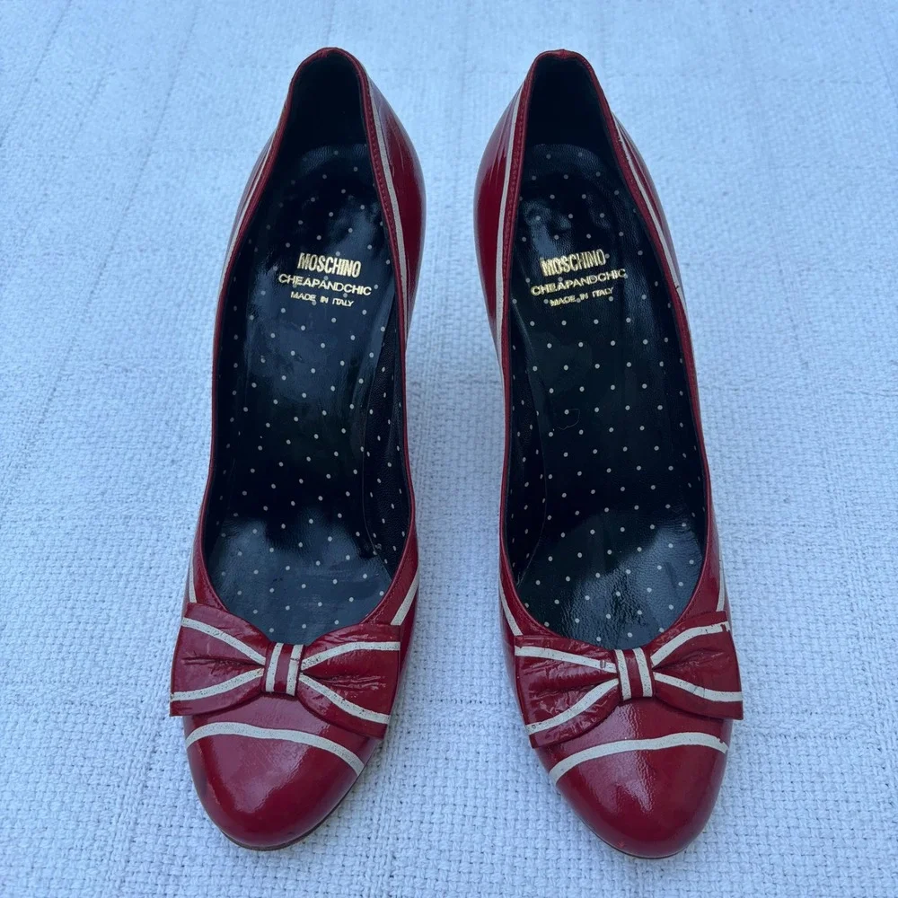 Women's EU 39.5 MOSCHINO Cheap and Chic Red Patent Bow High Heel Pumps Italy